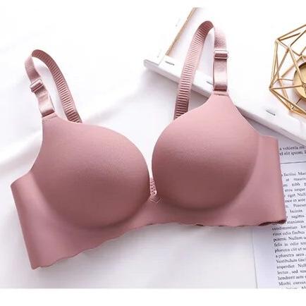 Lift-up bra for a natural shape in complete discretion